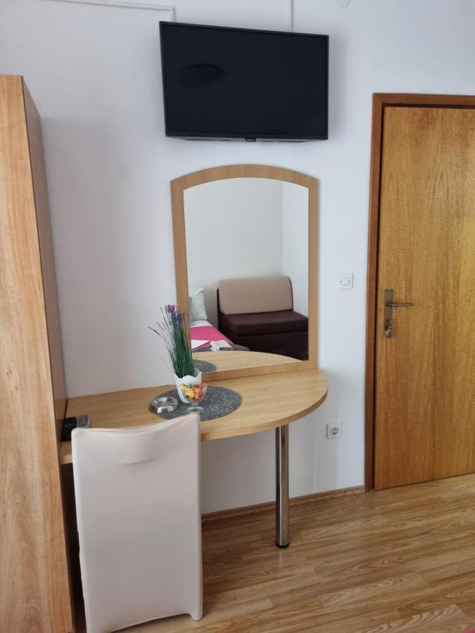 Apartments Lili Biograd Na Moru Dış mekan fotoğraf