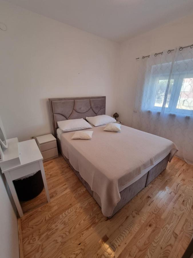 Apartments Lili Biograd Na Moru Dış mekan fotoğraf
