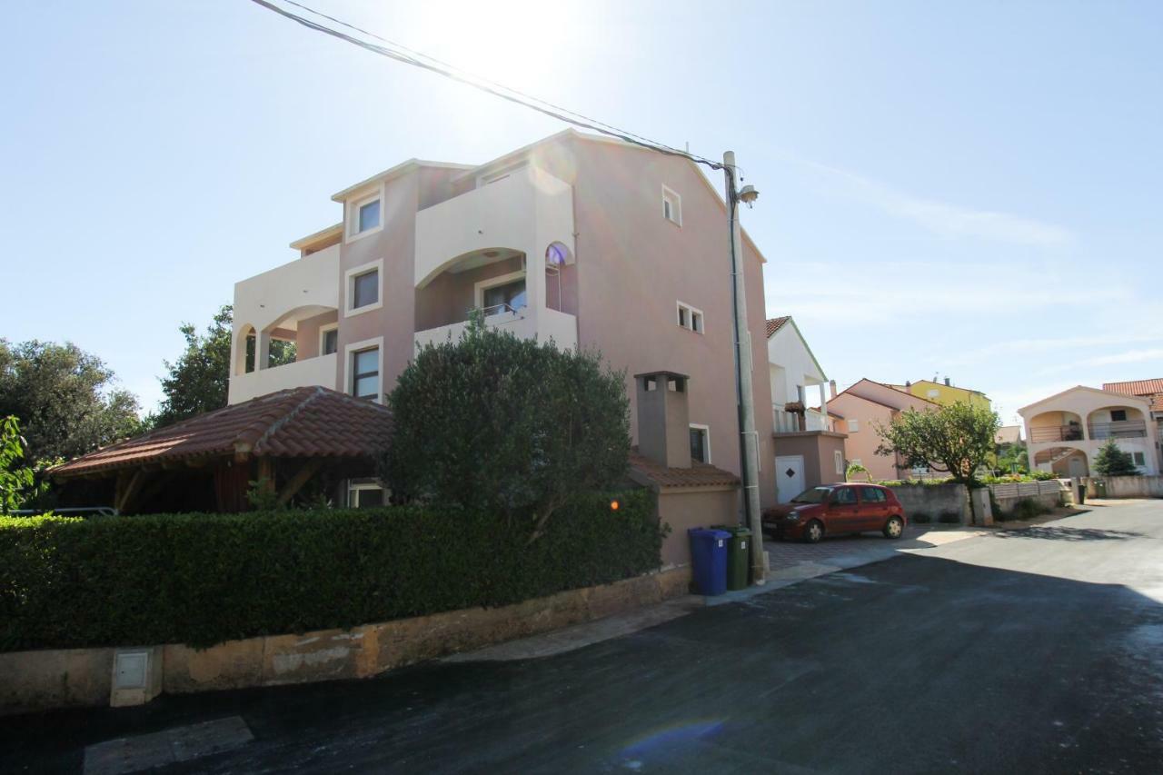 Apartments Lili Biograd Na Moru Dış mekan fotoğraf